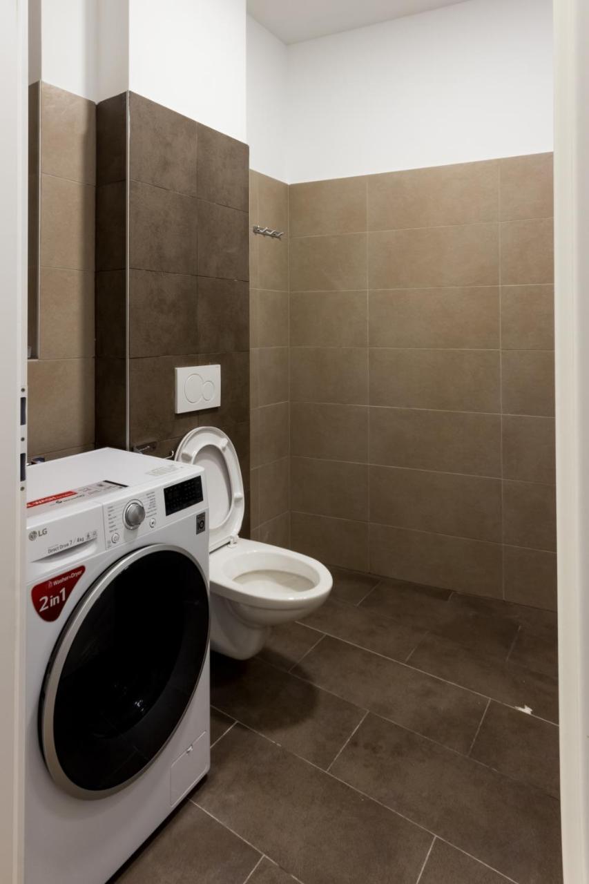 Debo Apartments Naehe Westbahnhof - Contactless Check In Wenen Buitenkant foto
