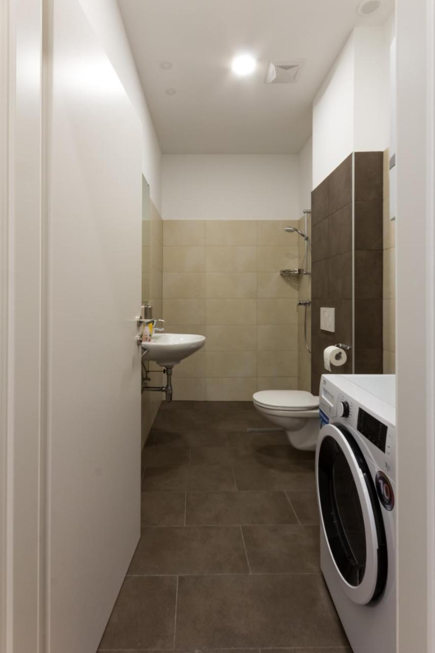 Debo Apartments Naehe Westbahnhof - Contactless Check In Wenen Buitenkant foto