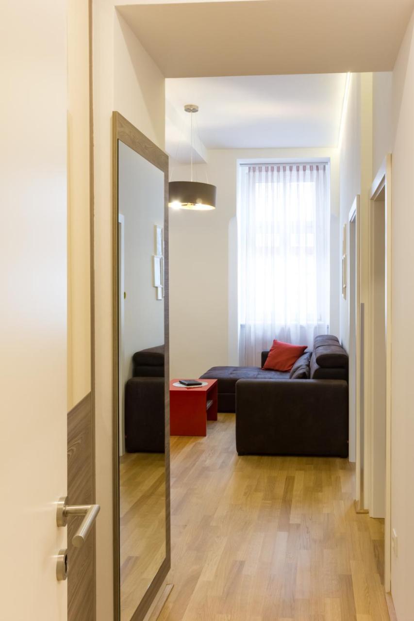 Debo Apartments Naehe Westbahnhof - Contactless Check In Wenen Buitenkant foto