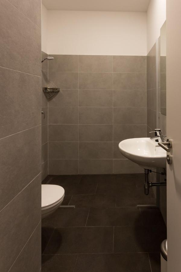 Debo Apartments Naehe Westbahnhof - Contactless Check In Wenen Buitenkant foto